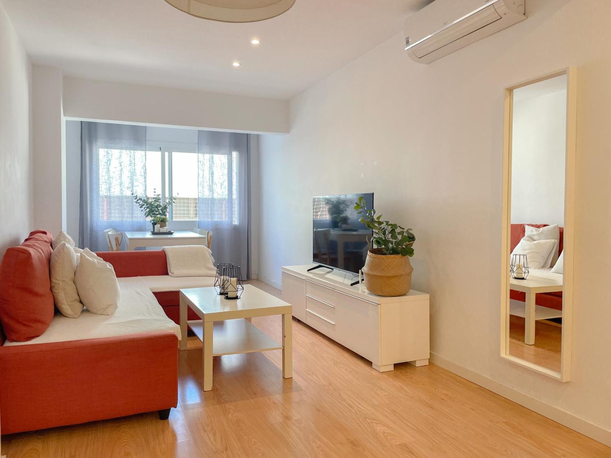 Moderno Apartamento Plz De La Merced Malaga Exterior photo