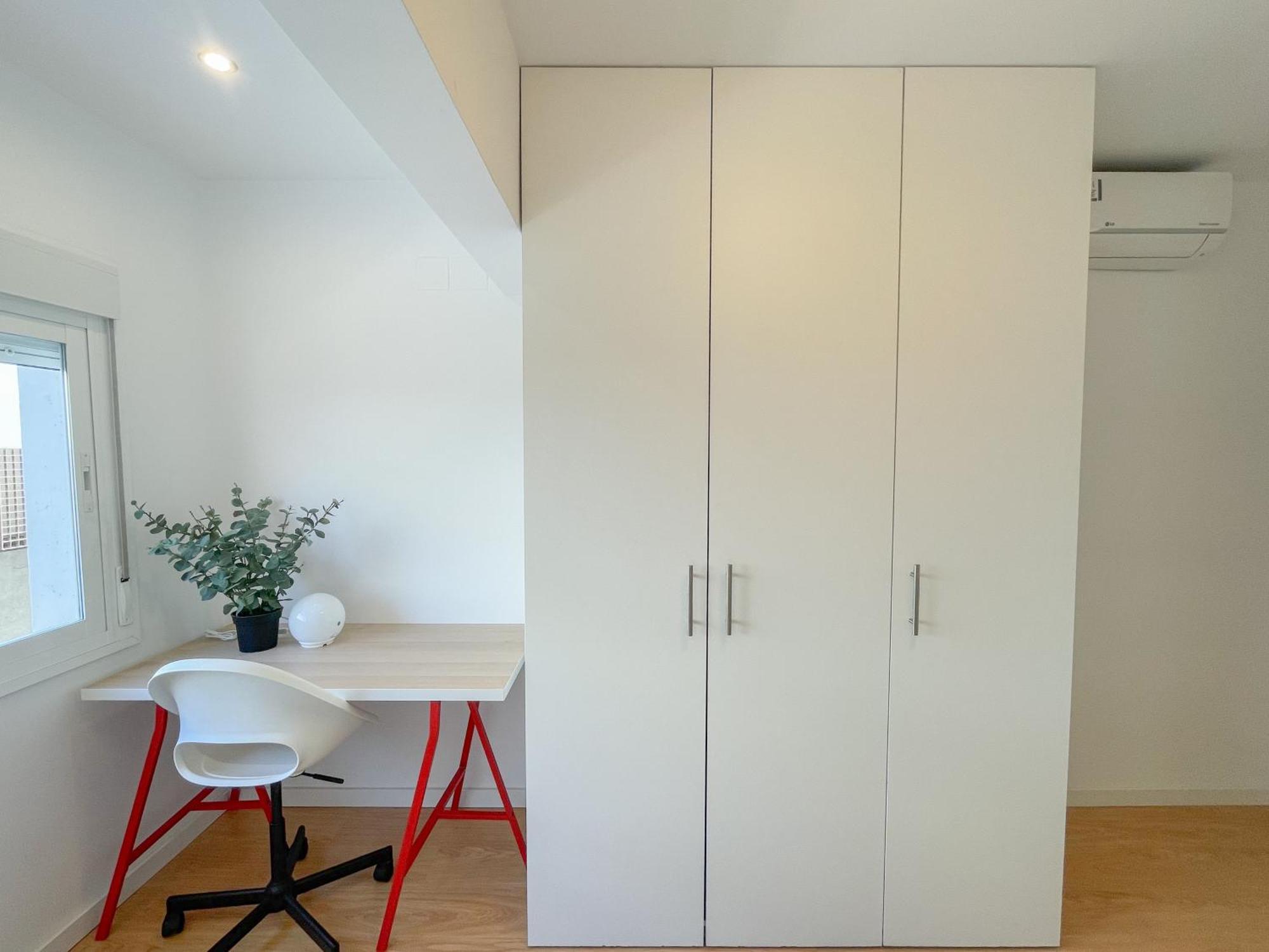 Moderno Apartamento Plz De La Merced Malaga Exterior photo